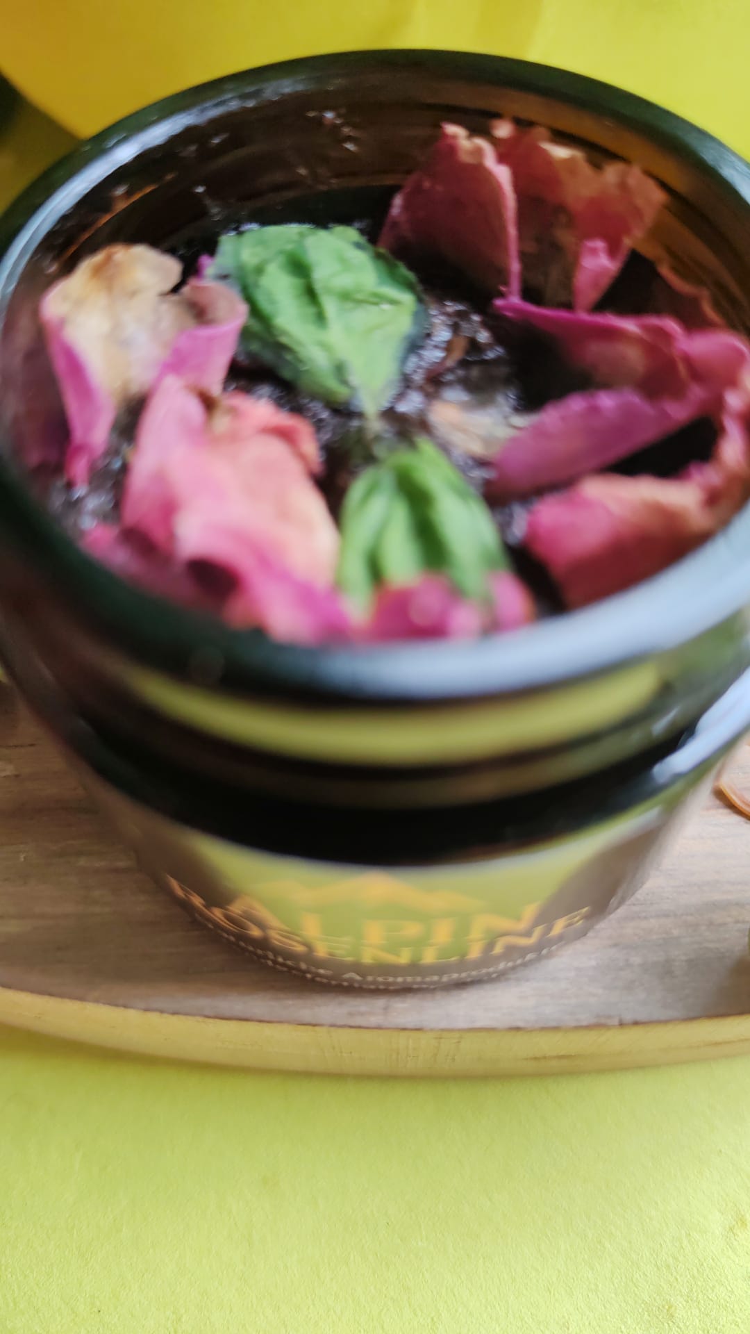 Ayurveda BioTulsi , basil powder with rose buds