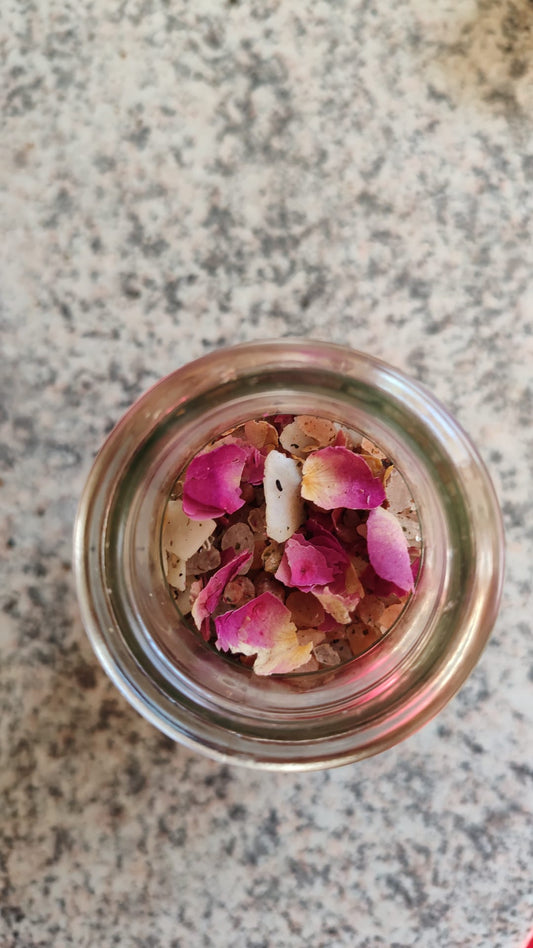 Bio Rosenpeeling mit ätherischem Öl